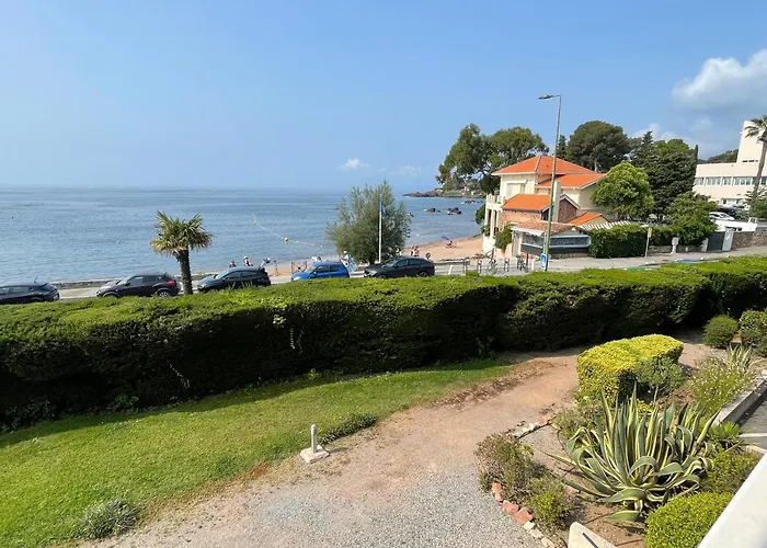 شقة 4 Pers Front De - 10m De La *