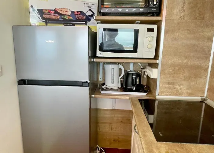 4 Pers Front De - 10m De La * Saint-Raphaël